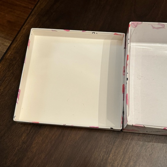 Coco Chanel Box - Picture 4 of 4
